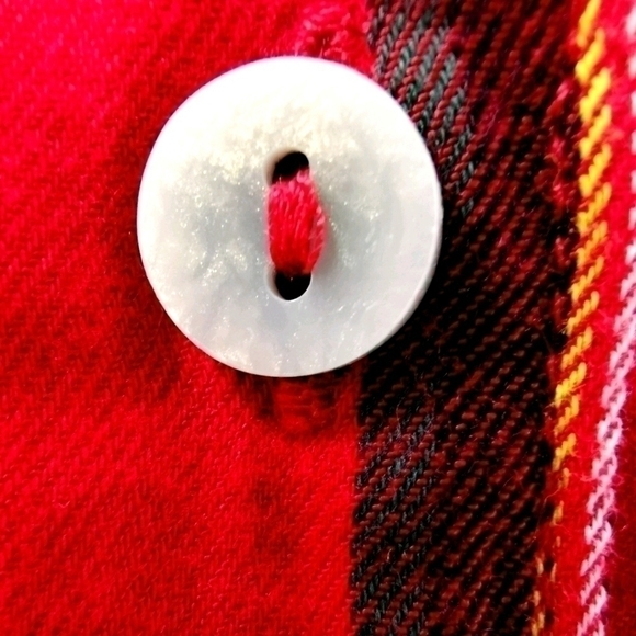 Victoria's Secret Women's S Red Plaid PJ Shirt Top - Picture 5 of 11